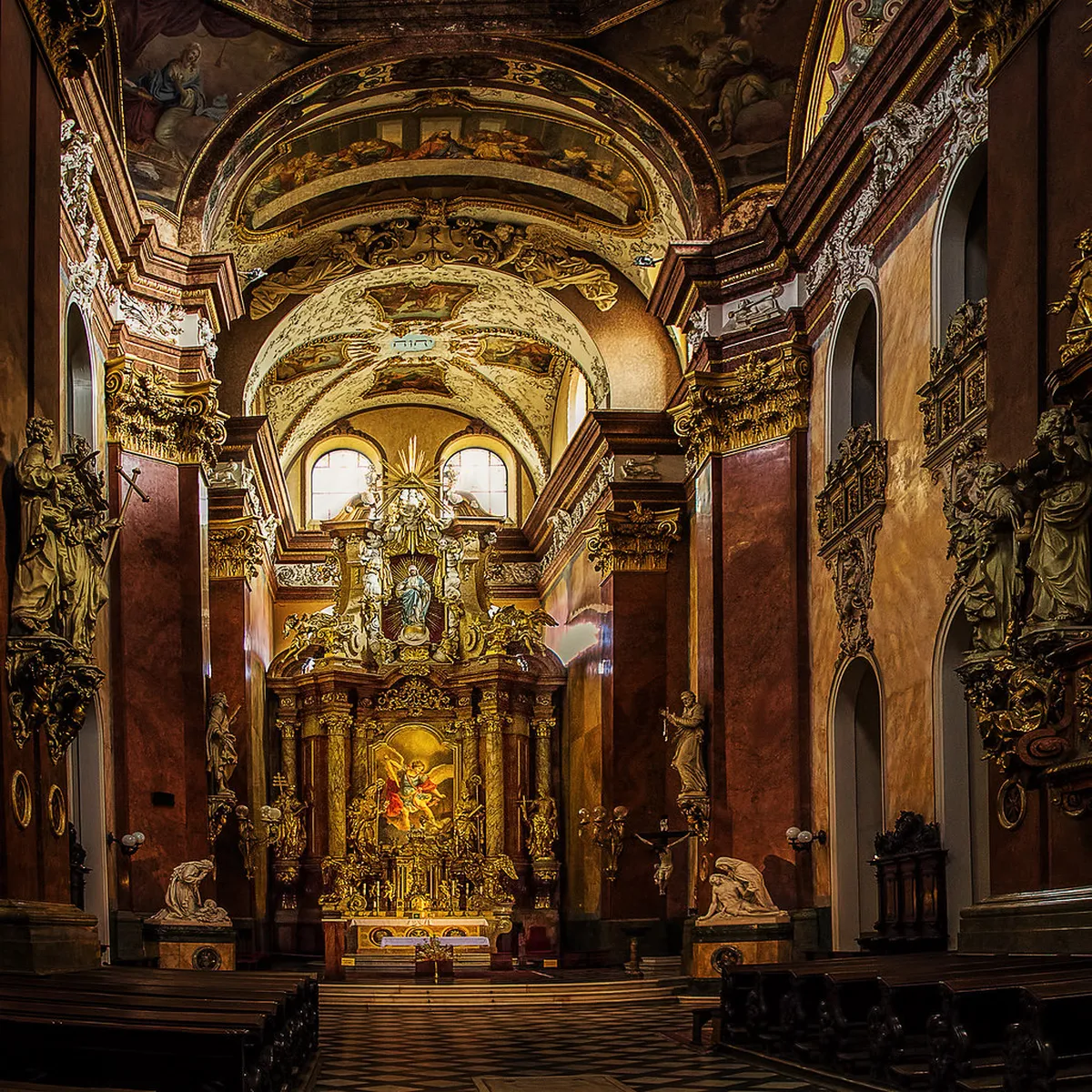 Olomouc Sightseeing Guide: A Perfect 2-Day Itinerary