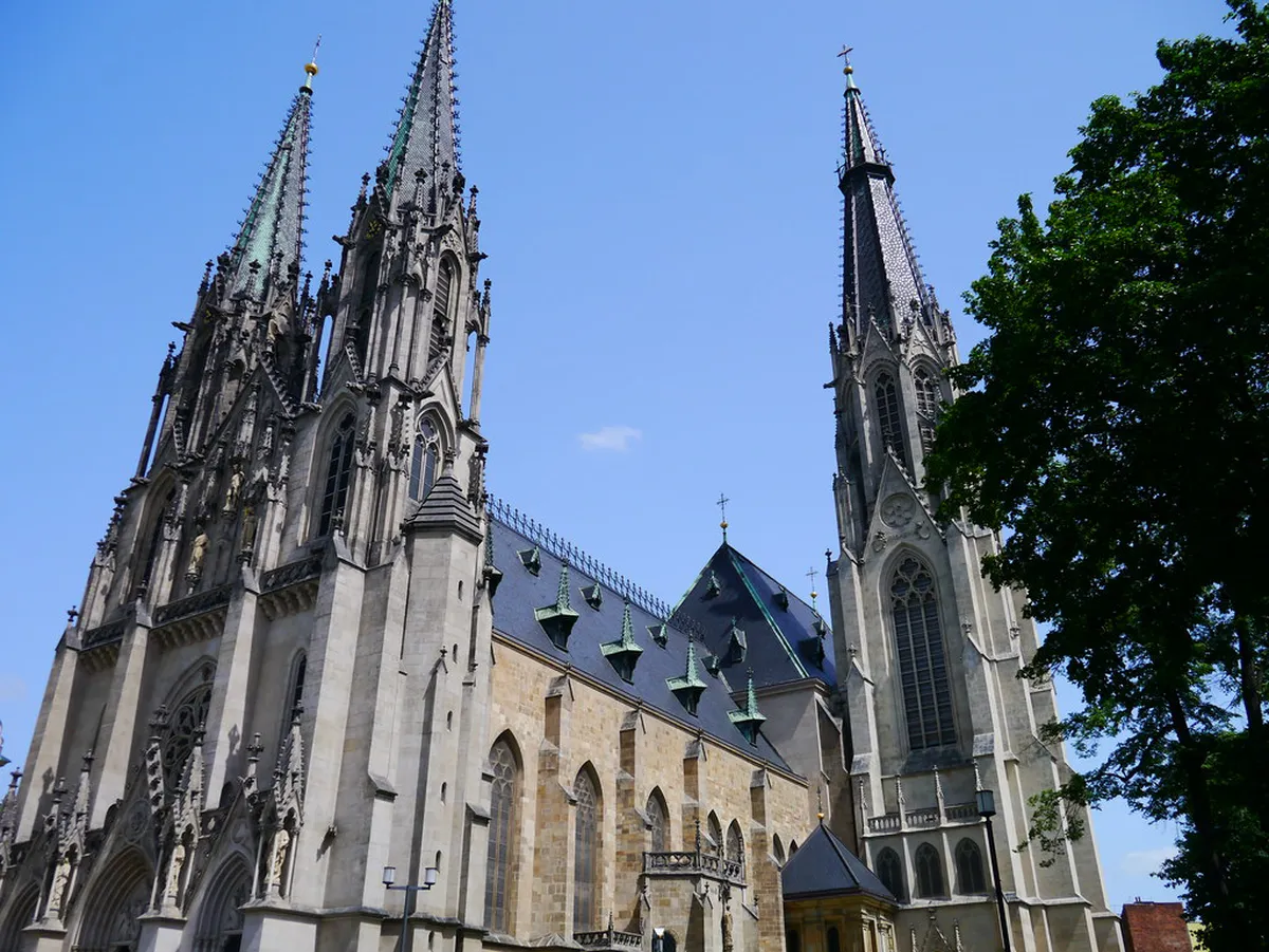 Saint Wenceslas Cathedral Olomouc: Review & Visit Guide